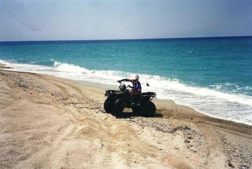 ATV Polaris 26-7-2002 (7)