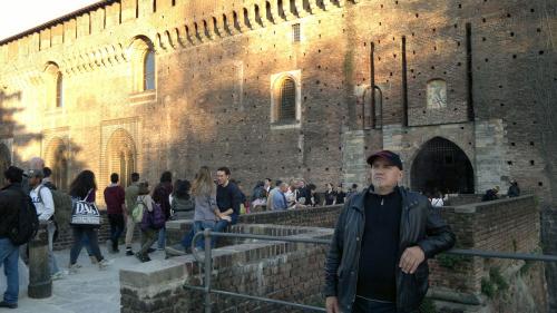 3-22 Italy Gold Wing Point (3)