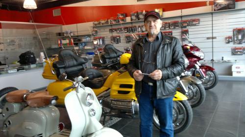 3-22 Italy Gold Wing Point (7)