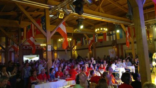 7-02 Austria treffen (15)