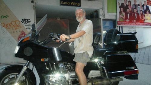 8-31 the club Davide