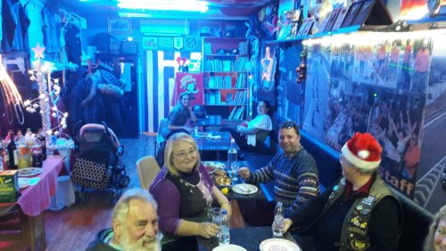 12-25-Christmas-party-14