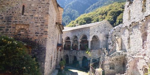 9-13 Olympus tour (11)