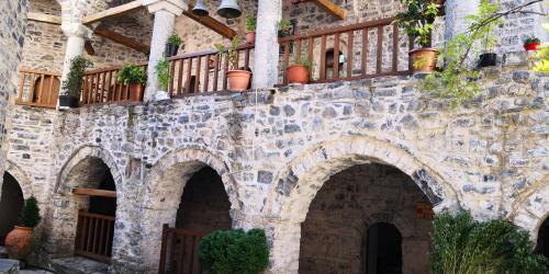 9-13 Olympus tour (12)