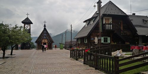 3.-Mokra-Gora-Drvengrad-1